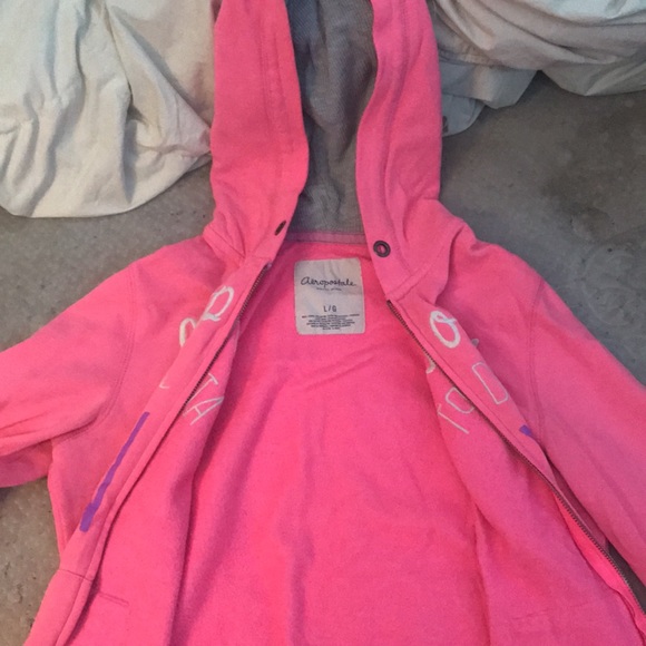 zip up sweater - Picture 3 of 6